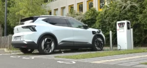 Image de l'article : ⚡ Acheter une voiture électrique : est-ce rentable ?