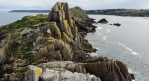 Image de l'article : 🌊 Route de la Côte d&rsquo;Émeraude : itinéraire et paysages